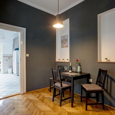 Dora Apartment Belgrade Luaran gambar